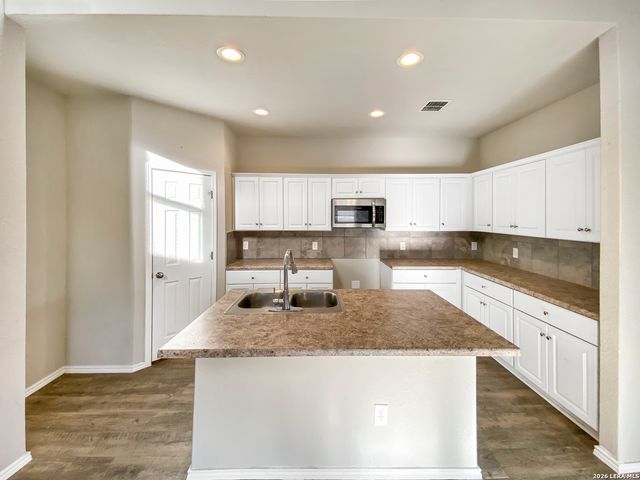 7267 Dark Moon, Converse, TX 78109