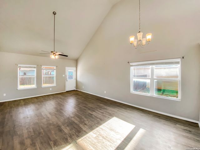 7267 Dark Moon, Converse, TX 78109