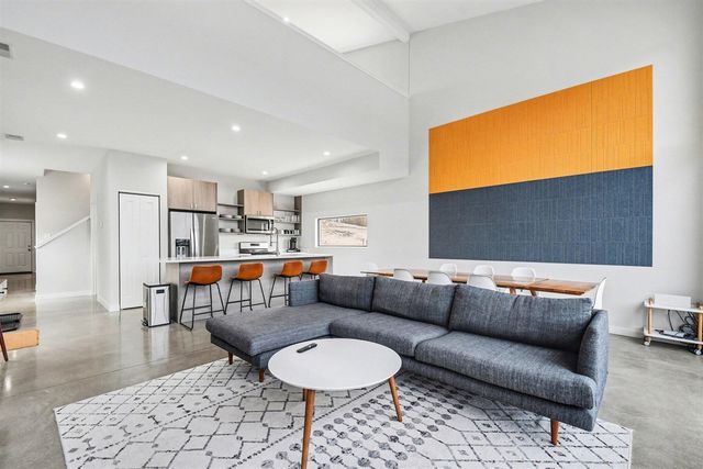 7426 Lake Solis Drive, Stevensville, MI 49127