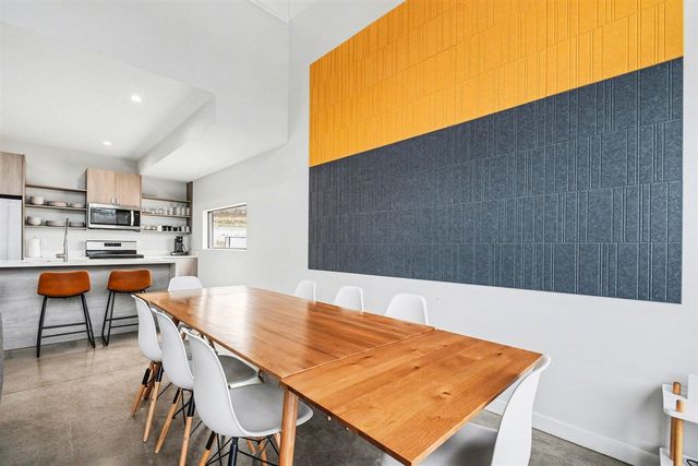 7426 Lake Solis Drive, Stevensville, MI 49127