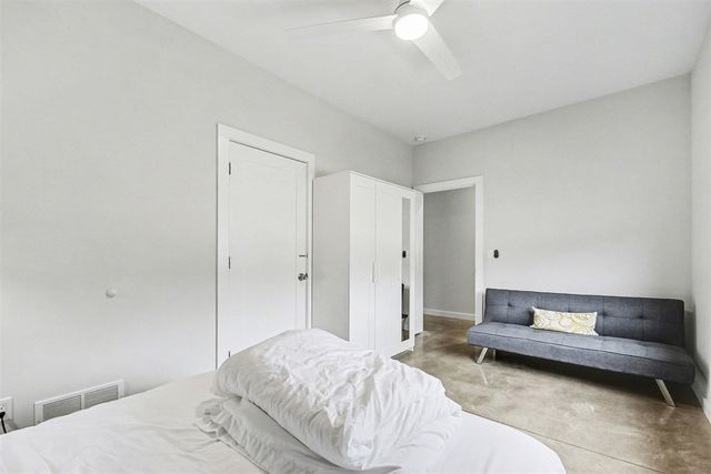 7426 Lake Solis Drive, Stevensville, MI 49127