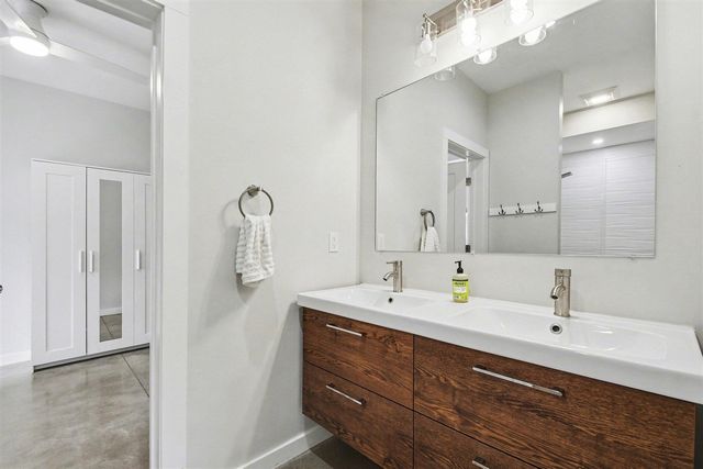 7426 Lake Solis Drive, Stevensville, MI 49127