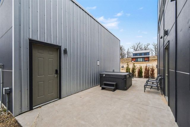 7426 Lake Solis Drive, Stevensville, MI 49127