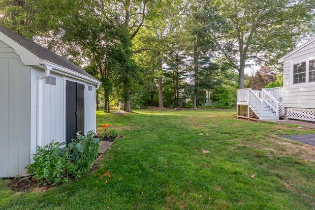 162 5th Street, Stoughton, MA 02072