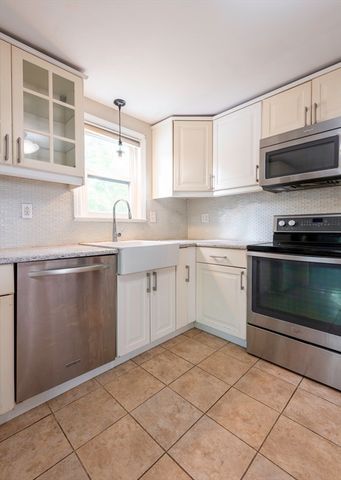 162 5th Street, Stoughton, MA 02072