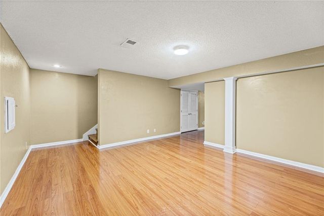 23625 W 126TH Terrace, Olathe, KS 66062