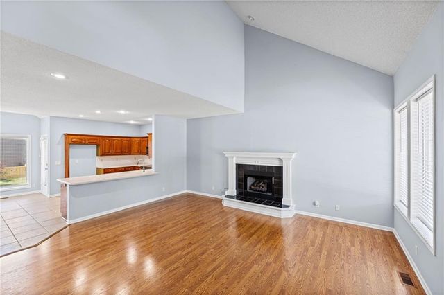 23625 W 126TH Terrace, Olathe, KS 66062