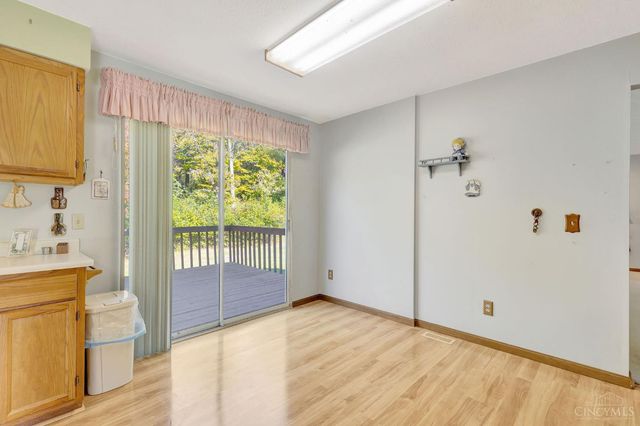 3646 Rackacres Drive, Green Twp, OH 45211