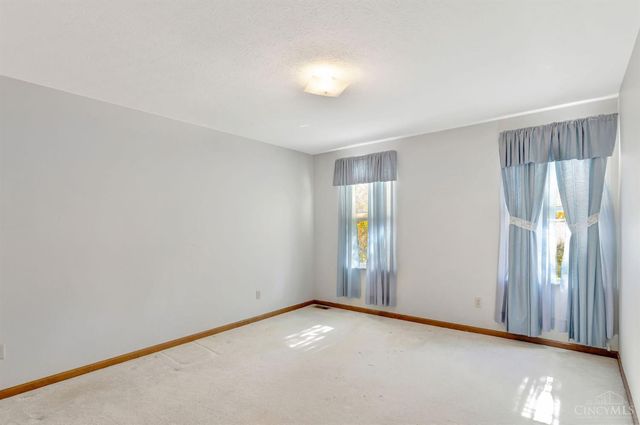 3646 Rackacres Drive, Green Twp, OH 45211