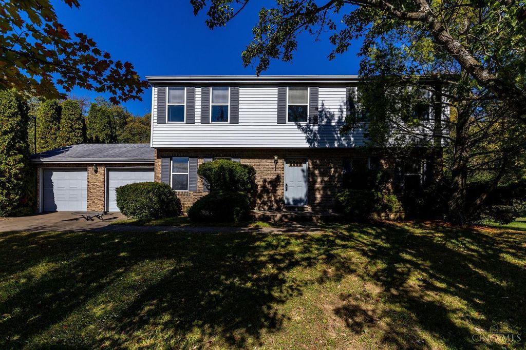 3646 Rackacres Drive, Green Twp, OH 45211