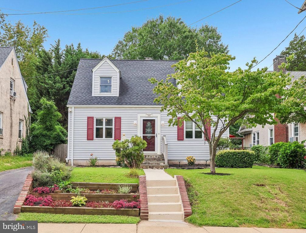 707 PRESIDENT AVE, LAWRENCE, NJ 08648 — exterior