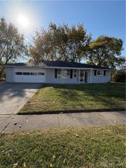 1027 Hazel Avenue, Englewood, OH 45322