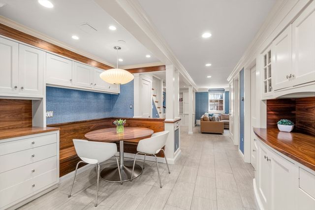 5 Charles River Square, Boston, MA 02114