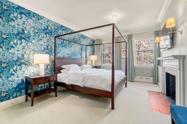 5 Charles River Square, Boston, MA 02114