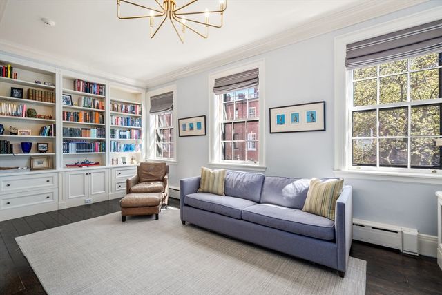 5 Charles River Square, Boston, MA 02114