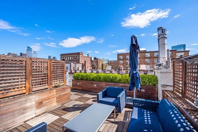 5 Charles River Square, Boston, MA 02114