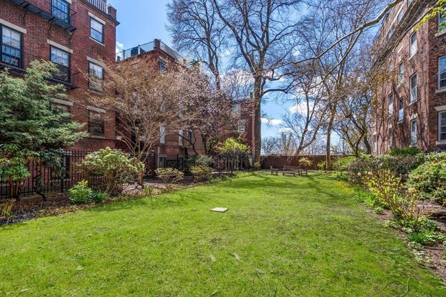 5 Charles River Square, Boston, MA 02114