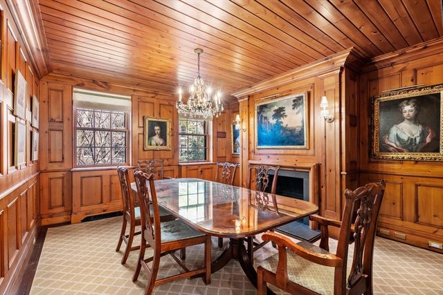 5 Charles River Square, Boston, MA 02114