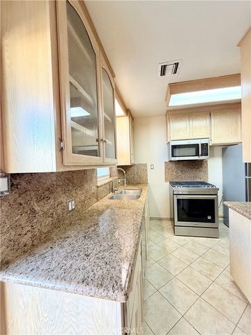 828 N Pass, Burbank, CA 91505