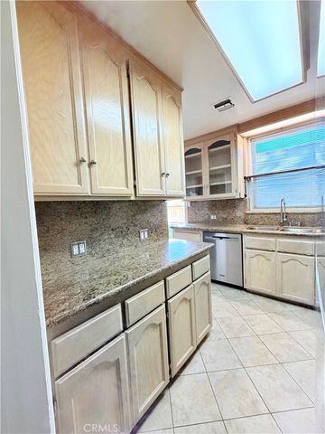 828 N Pass, Burbank, CA 91505