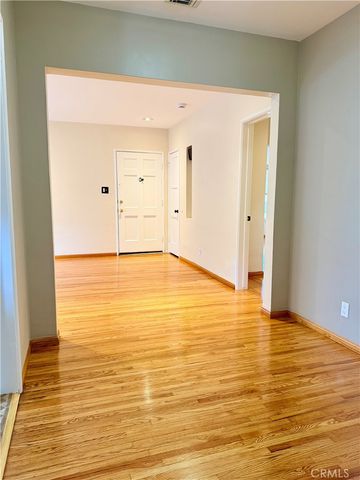 828 N Pass, Burbank, CA 91505