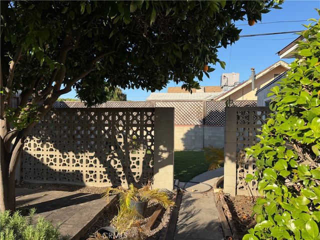 828 N Pass, Burbank, CA 91505