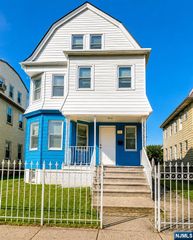 869 17th Street 867, Newark, NJ 07108