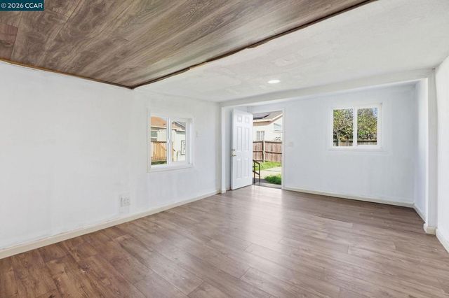 362 S 35Th St, Richmond, CA 94804