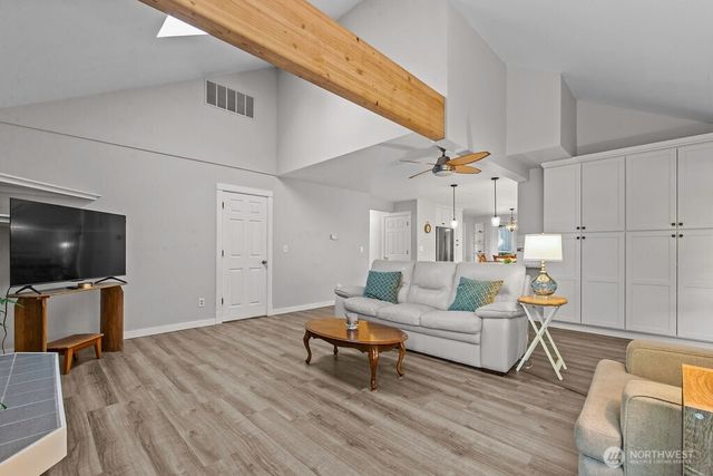 4426 W 82nd Avenue Ct, University Place, WA 98466