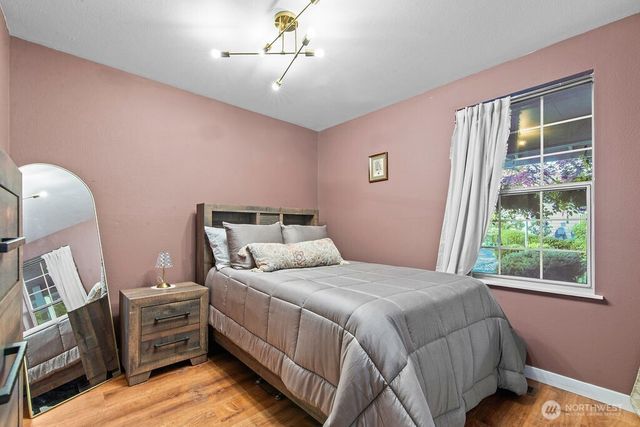 4426 W 82nd Avenue Ct, University Place, WA 98466