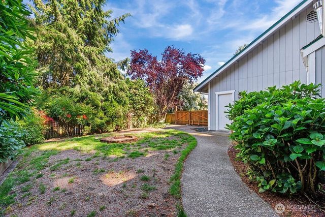 4426 W 82nd Avenue Ct, University Place, WA 98466