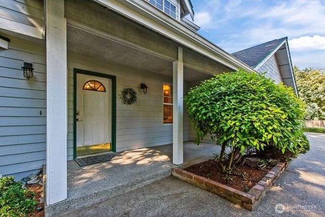 4426 W 82nd Avenue Ct, University Place, WA 98466