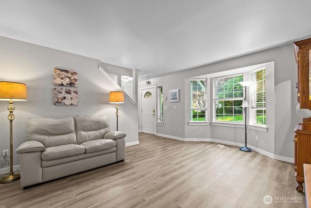 4426 W 82nd Avenue Ct, University Place, WA 98466