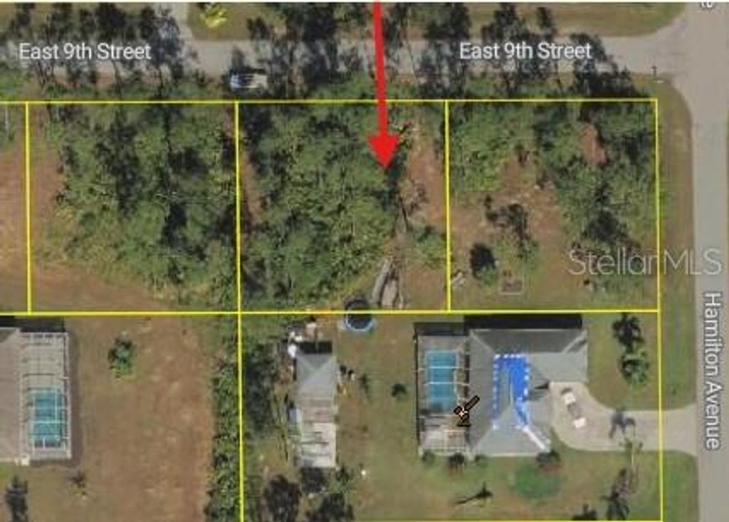 2904 E 9TH STREET, Lehigh Acres, FL 33972