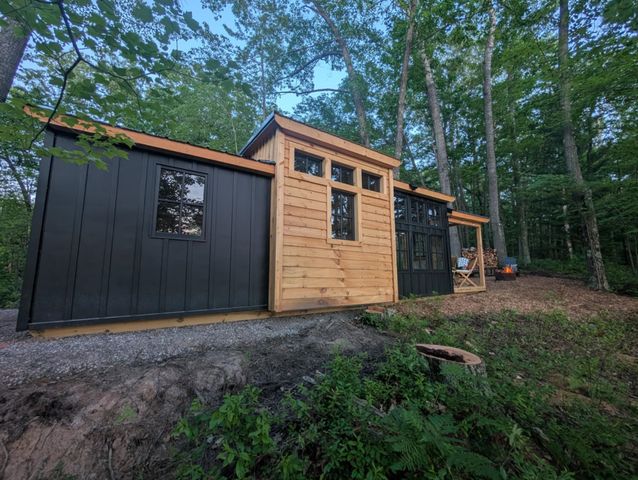 4712 Hayes Road, Harrison, MI 48625