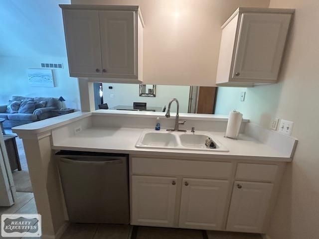 6146 Century Ct. Court, Shelby Twp, MI 48316