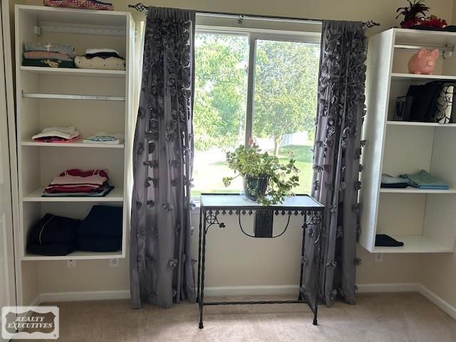 6146 Century Ct. Court, Shelby Twp, MI 48316