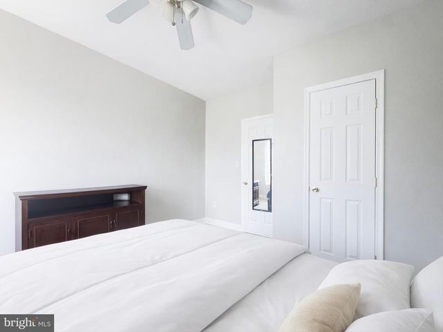 1 W WILSON BLVD, Hagerstown, MD 21740