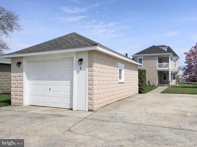 1 W WILSON BLVD, Hagerstown, MD 21740