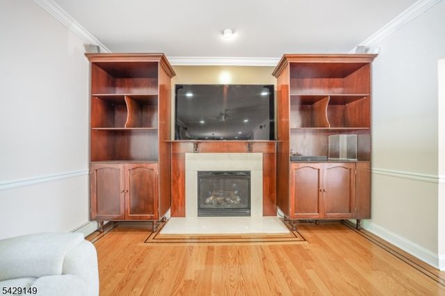 72 Gathering Hill Ct, Parsippany-troy Hills Twp., NJ 07950