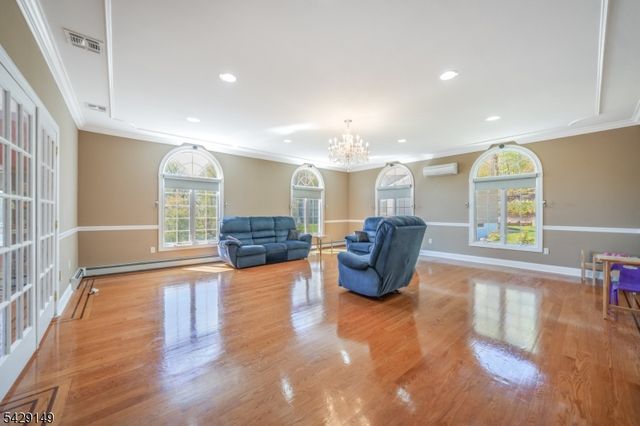 72 Gathering Hill Ct, Parsippany-troy Hills Twp., NJ 07950