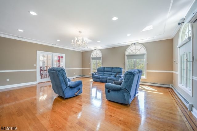 72 Gathering Hill Ct, Parsippany-troy Hills Twp., NJ 07950