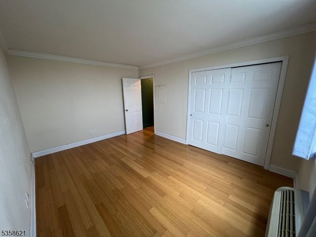 100 Manhattan Ave, Union City, NJ 07087