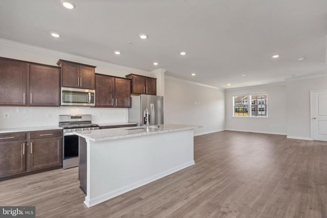 8390 DIETER DR, Rosedale, MD 21237