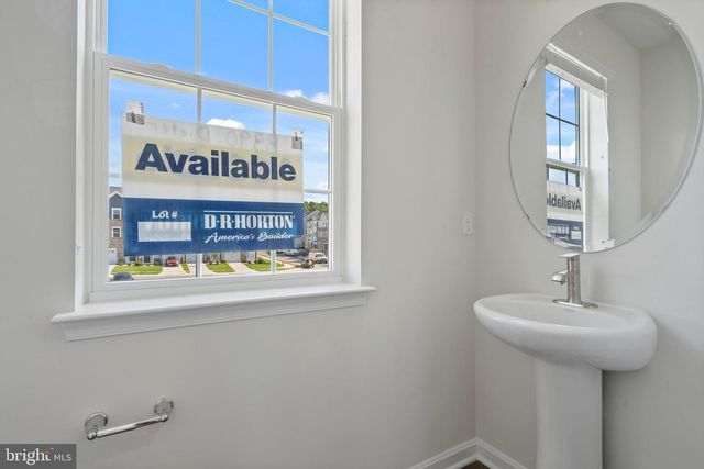 8390 DIETER DR, Rosedale, MD 21237