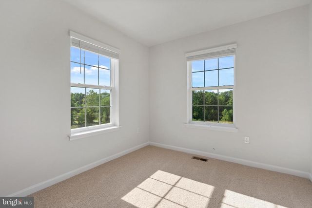 8390 DIETER DR, Rosedale, MD 21237