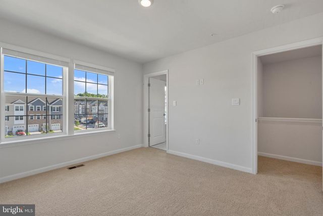 8390 DIETER DR, Rosedale, MD 21237