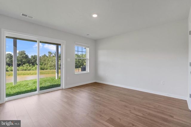 8390 DIETER DR, Rosedale, MD 21237