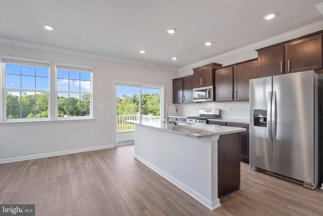 8390 DIETER DR, Rosedale, MD 21237