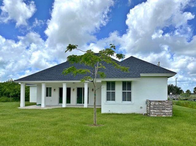 5268 NW Gamma Street, Port St Lucie, FL 34986